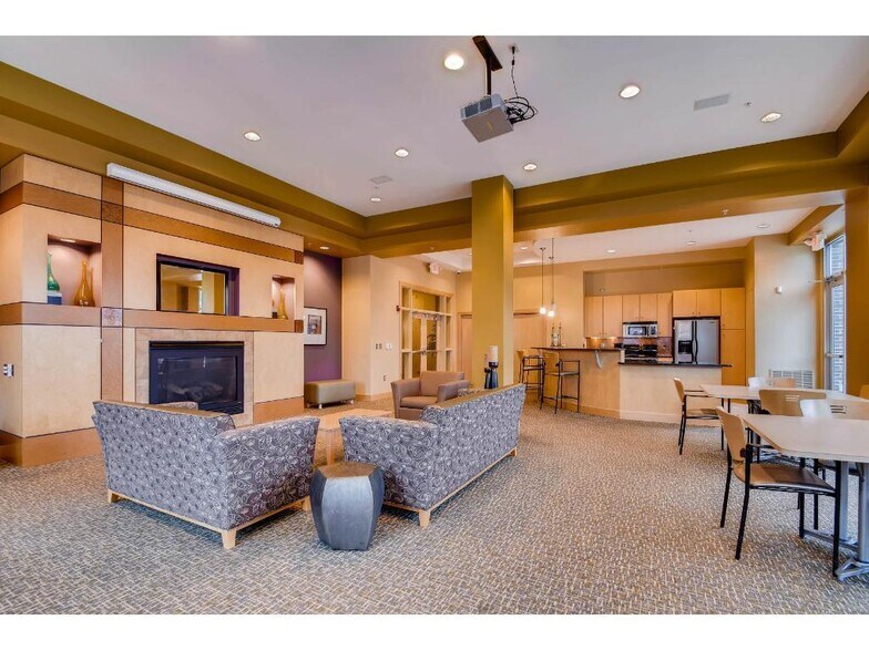 Building Photo - 7600 Lyndale Ave S