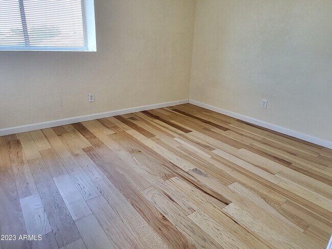 Building Photo - 7410 W Cholla St