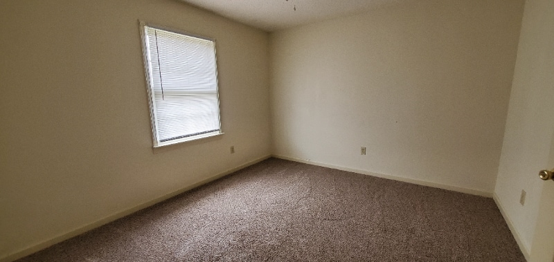 Building Photo - 206 Hunter Dr