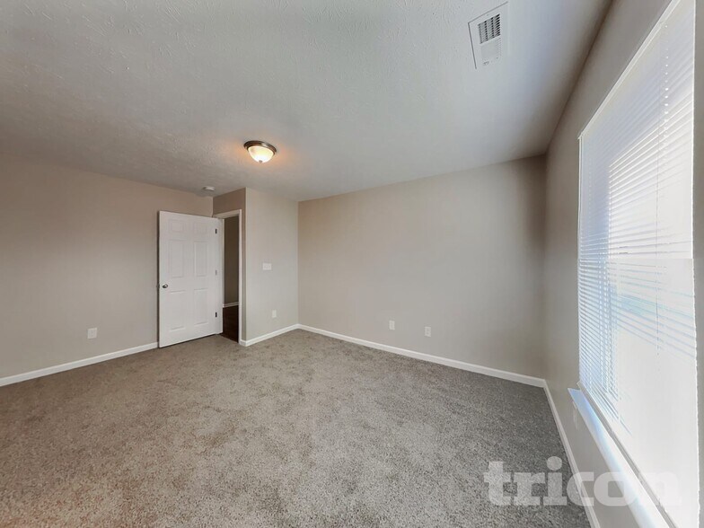 Building Photo - 7536 Miesha Ct
