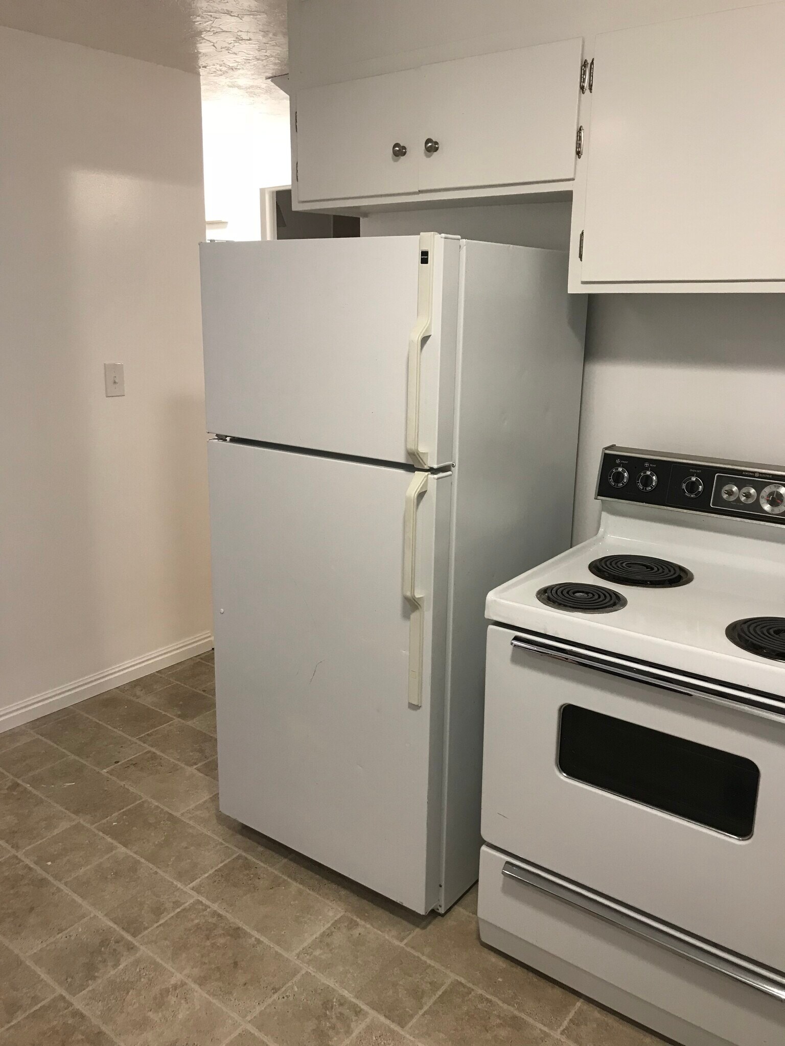 Building Photo - 38 W 1500 S