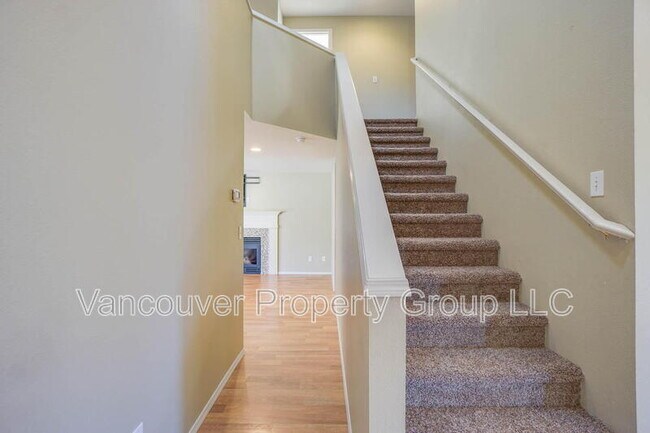 Building Photo - 2515 SE 173rd Pl