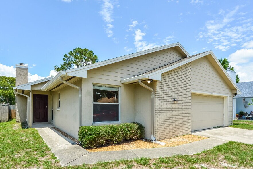 Building Photo - 1240 Rising Sun Blvd
