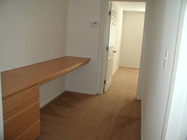 Building Photo - Soneto Creek