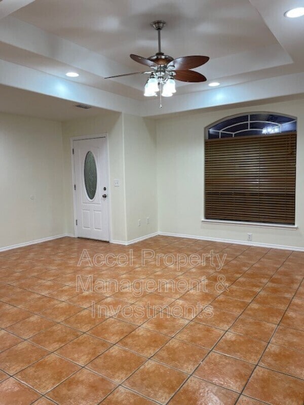 Building Photo - 1606 S Kumquat St