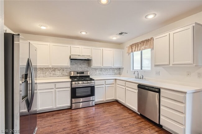 Building Photo - 9379 Malaya Garnet Ct