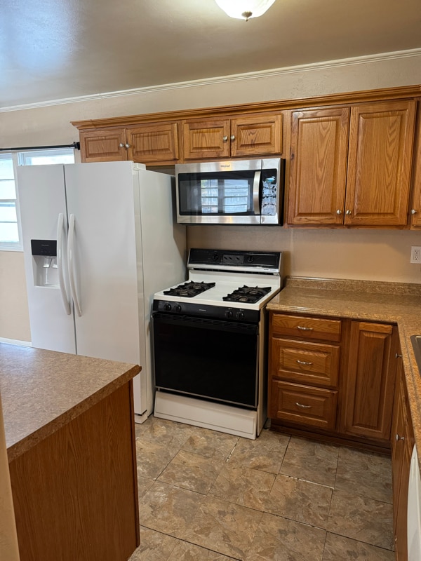 Building Photo - 3107 S Nelson St