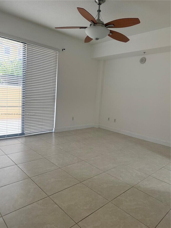Building Photo - 8390 SW 72nd Ave