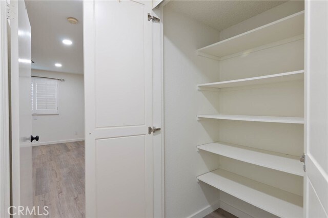 Building Photo - 10215 Variel Ave