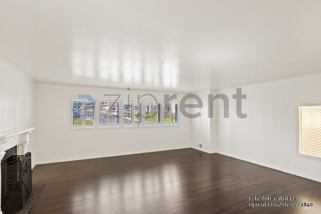Building Photo - 119 Arroyo Dr