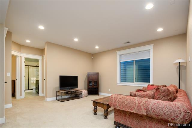 Building Photo - 2230 Spruce St