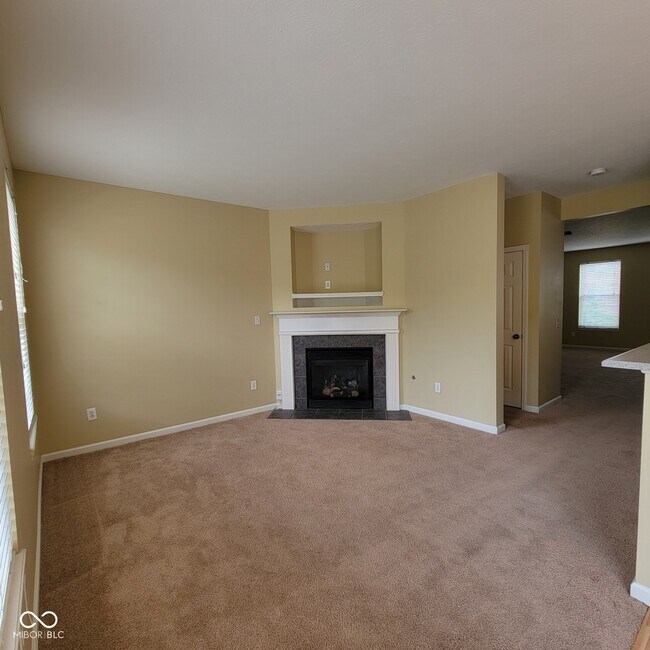 Building Photo - 9435 Tanhurst Dr