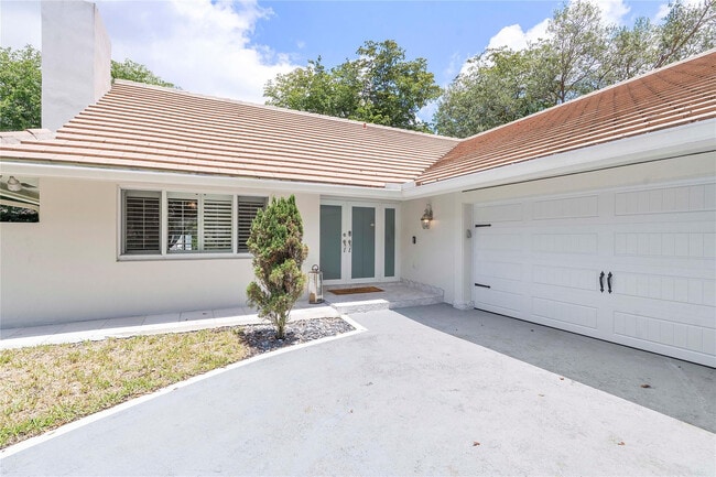 Building Photo - 10209 Vestal Ct