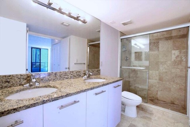 Building Photo - 3300 NE 192 St