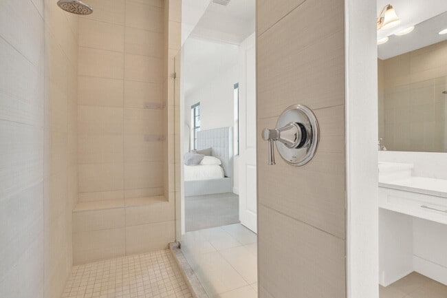 Building Photo - 12711 Machiavelli Way