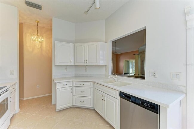 Building Photo - 4227 Placid Dr
