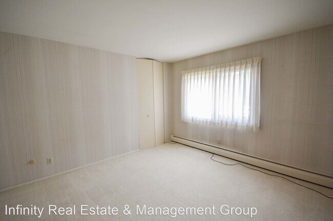 Building Photo - 2 br, 2 bath House - 410 6th Ave SW #M10