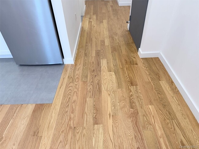 Building Photo - 40-18 50th Ave