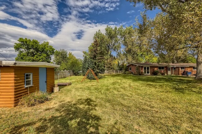 Building Photo - Authentic Boulder 3 BDR Mid-Century With Large Lot