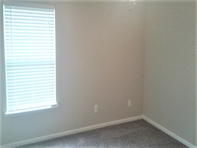 Building Photo - 12407 Hatton Chase Ln E