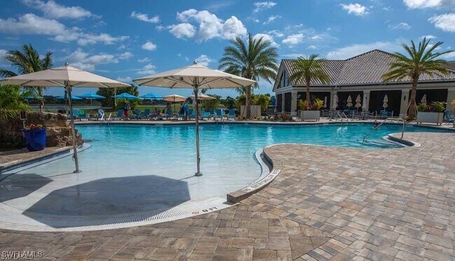 Building Photo - 10349 Heritage Bay Blvd