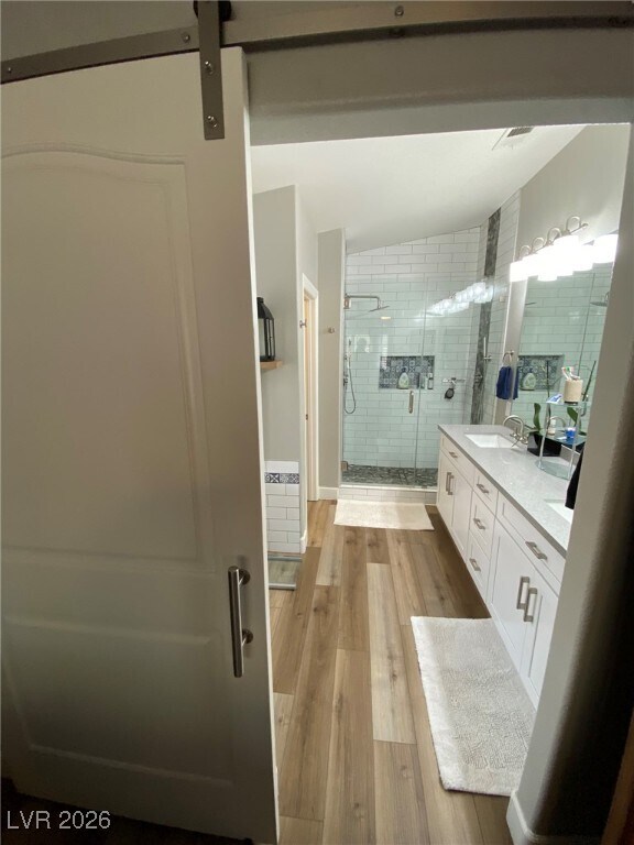 Building Photo - 6528 N Ruddock Dr