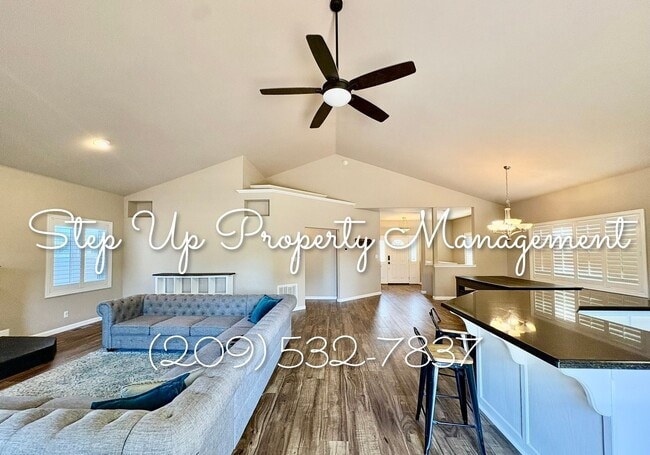 Building Photo - LIMITED-TIME MOVE-IN SPECIAL – Receive Your First Two Weeks FREE!