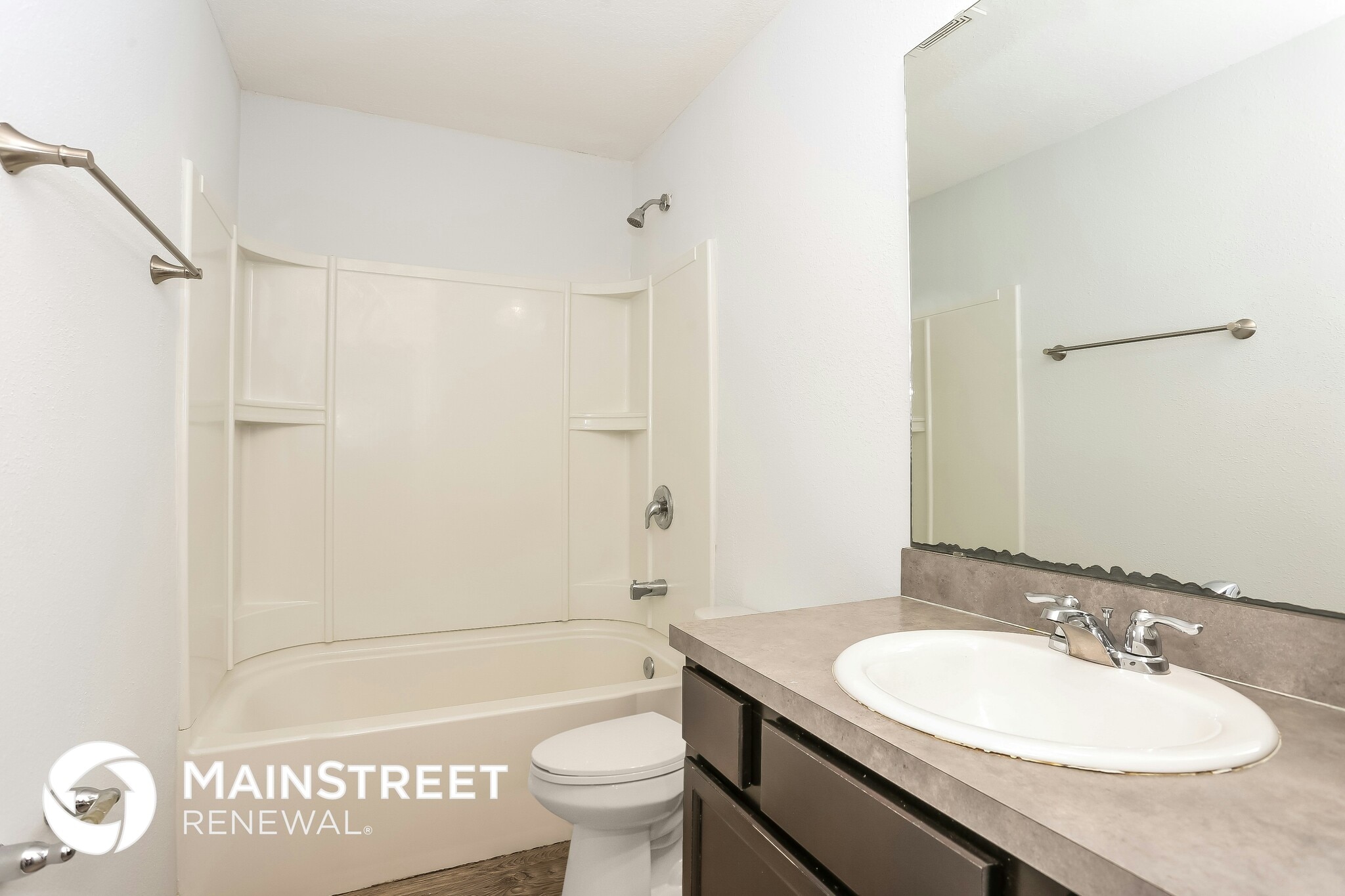 Building Photo - 558 Eiseman Wy