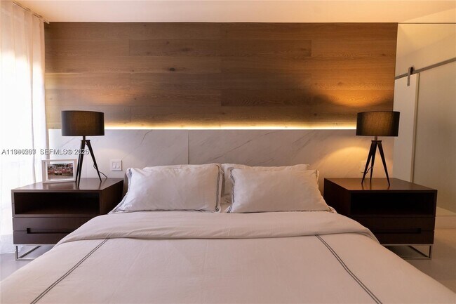 Building Photo - 210 172nd St