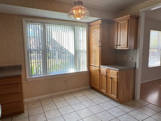 Building Photo - 115 Lancashire Rd