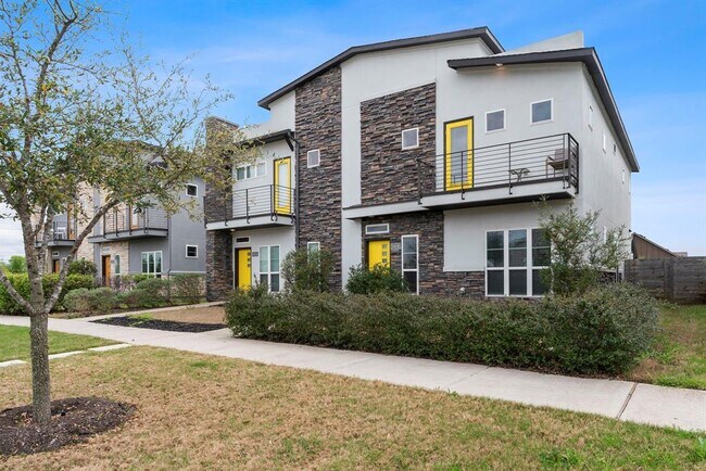 Building Photo - 5913 Charles Merle Dr.