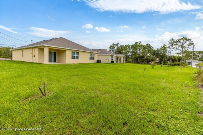 Building Photo - 2158 Jupiter Blvd SW