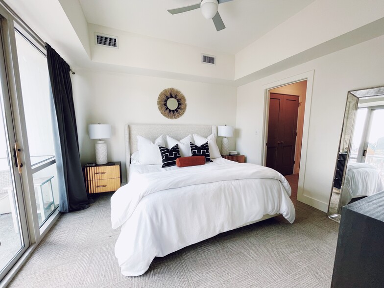 Master Bedroom / Balcony Door - 1100 Howell Mill Rd NW