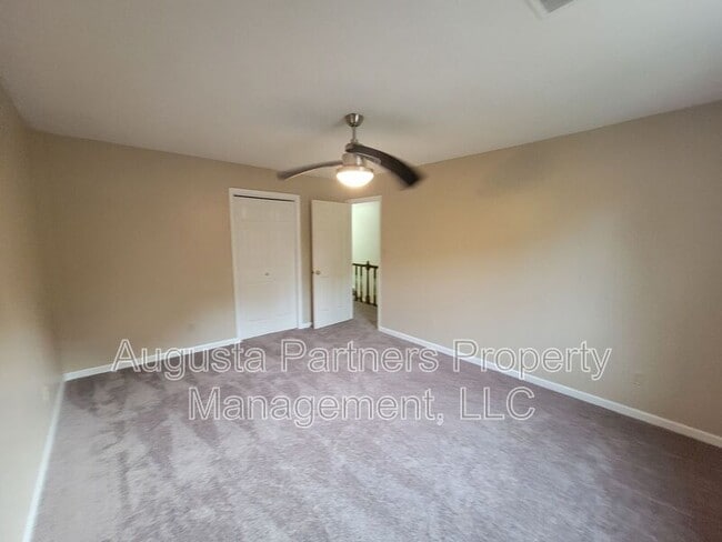 Building Photo - 4768 Red Leaf Ct