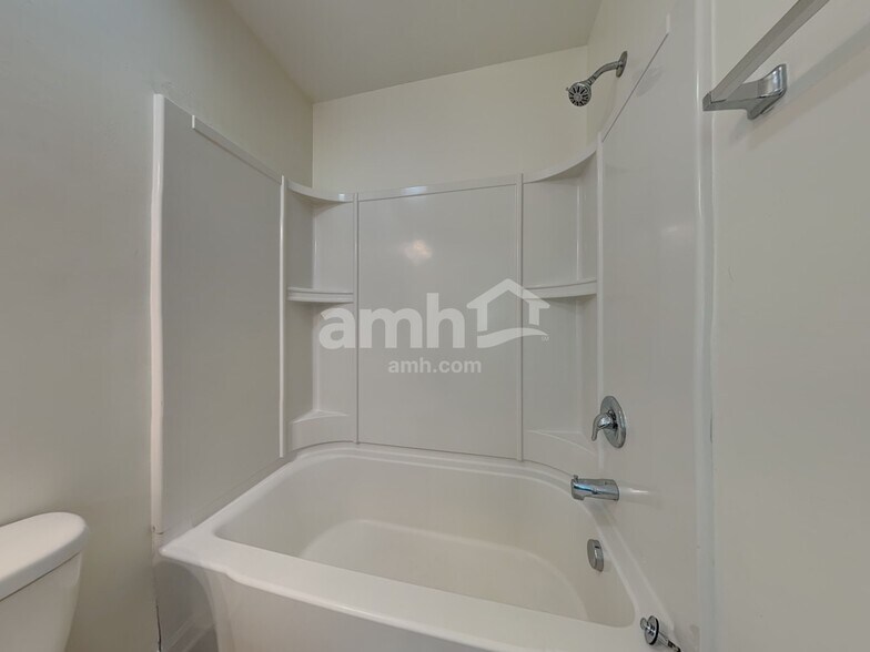 Building Photo - 12851 Clydesdale Dr