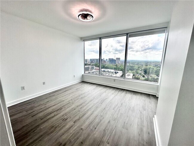 Building Photo - 3338 Peachtree Rd NE