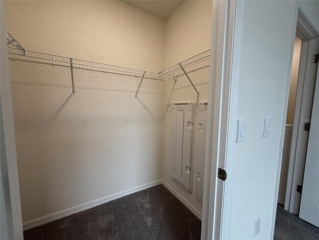 Building Photo - 11071 Crescent Deer Dr