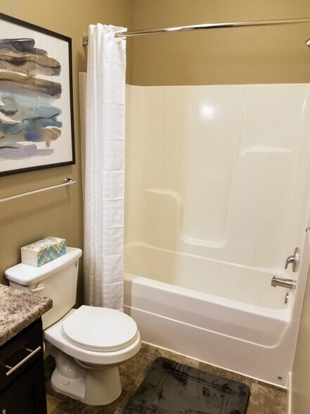 Building Photo - 1331 Winona Ct