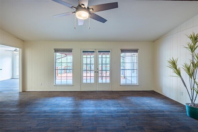 Building Photo - 9848 Weir Lp Cir