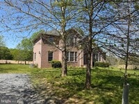 Building Photo - 39 N Friendship Ct