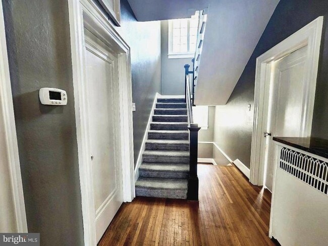 Building Photo - 515 Fourth St