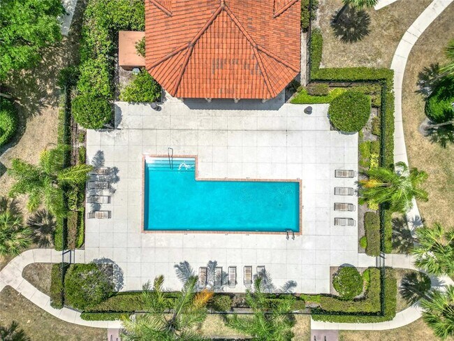 Building Photo - 5506 Metrowest Blvd