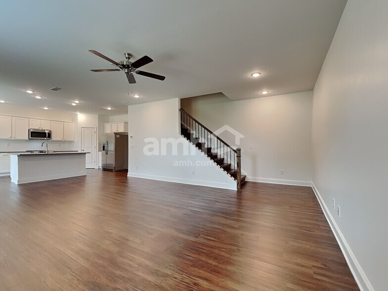 Building Photo - 759 Alcovy Ml Pk