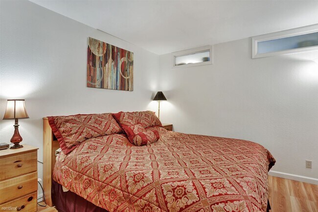 Building Photo - 1 br, 1 bath Condo - Alyeska West Condo Gi...