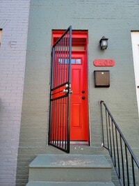 Building Photo - 1409 E Preston St