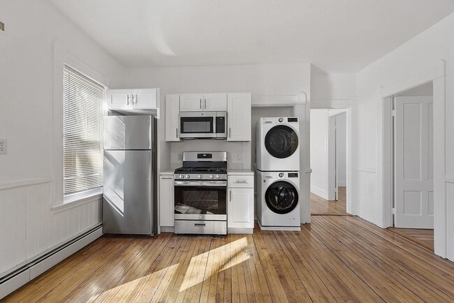 Primary Photo - 18 Ingalls St