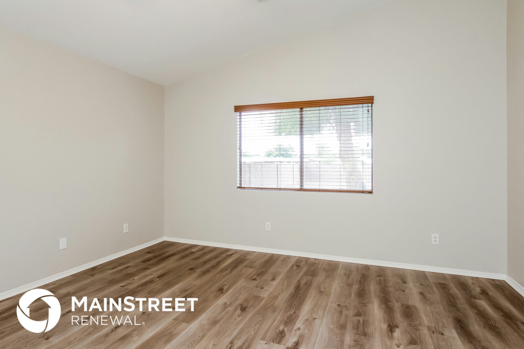 Building Photo - 7783 N Altissimo Pl