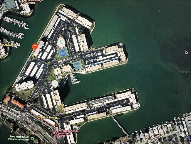 Building Photo - 7645 Sun Island Dr S