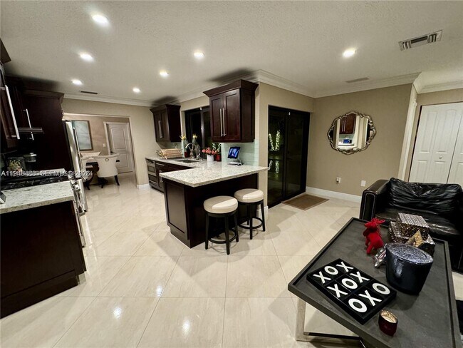 Building Photo - 15101 Garvock Pl