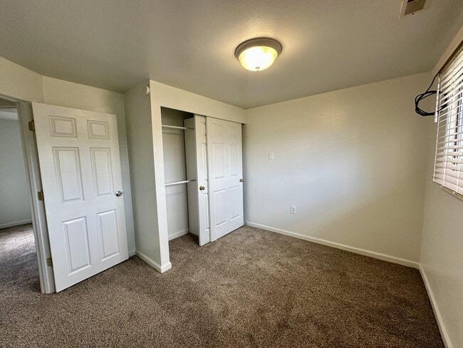 Building Photo - 7685 S 2550 W